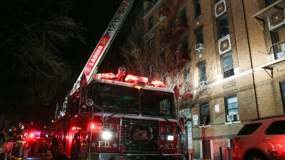 bronx-fire-twelve-die-in-new-york-apartment-block-blaze