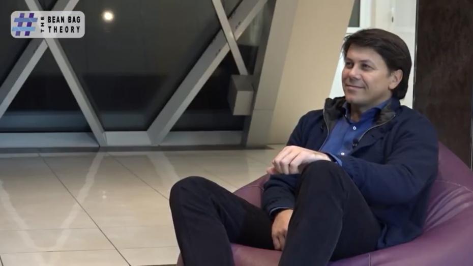 (video) The Bean Bag Theory. Oleg Efrim: „Hainele costă. Nu sunt farmece sau fițe, este important cum arăți atunci când vinzi un serviciu”