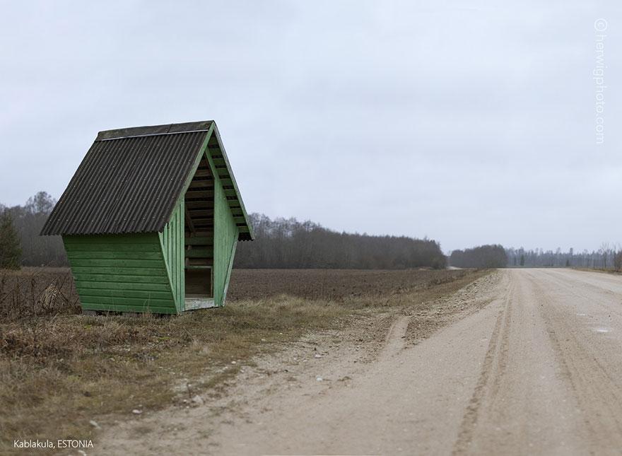 strange-beautiful-bus-stops-soviet-christopher-herwig-43