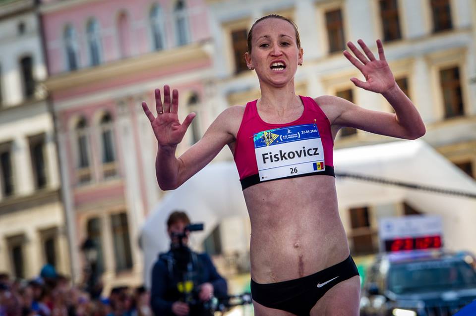 Lilia Fisikovici este câștigătoarea Maratonului Internațional din Cracovia. Care este rezultatul înregistrat de sportivă
