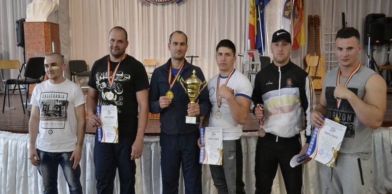 (foto) Campionatul național universitar la triatlon forță și-a decis campionii. Ce universitate s-a clasat pe primul loc