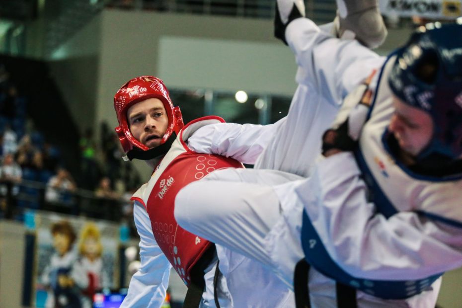 Aaron Cook a adus Moldovei medalia de argint de la Campionatul European de taekwondo WT