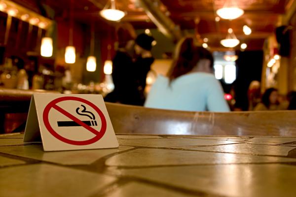 non-smoking-restaurant