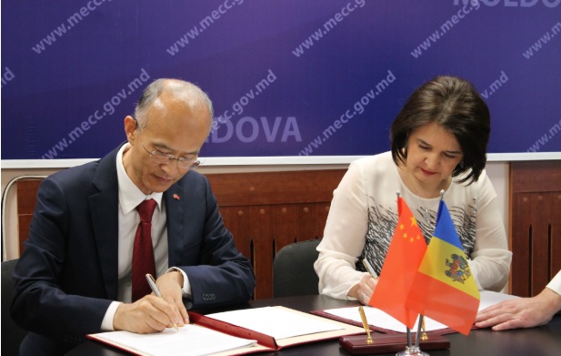 Diplomele din învățământul superior a absolvenților din Moldova vor fi recunoscute în China. A fost semnat un Acord în acest sens