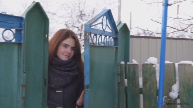 (video) Being 20. Își face studiile la oraș, dar revine în sat pentru a face voluntariat. Istoria unei tinere din Ucraina