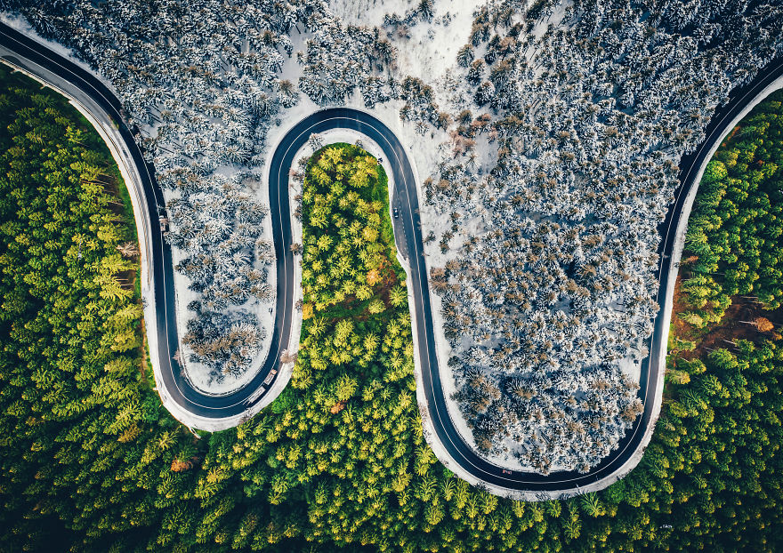 (foto) Contrastul anotimpurilor în județul Covasna. Un fotograf a surprins peisaje fascinante din Transilvania