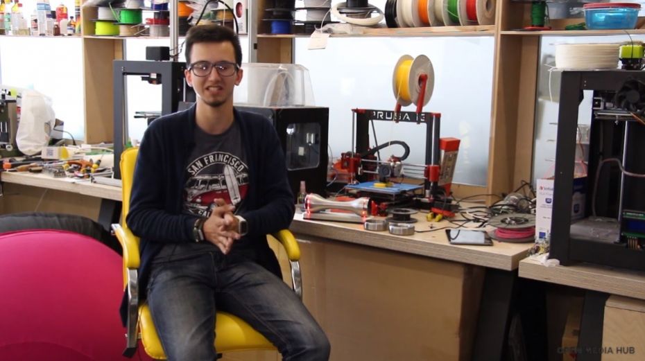 (video) A părăsit școala și a dezvoltat un start-up de un milion de dolari. Istoria unui inventator de 18 ani