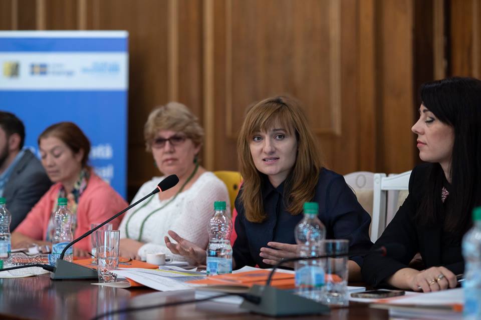 Tinerele din Moldova sunt invitate să participe la Academia de Liderism pentru Apărătoare ale Drepturilor