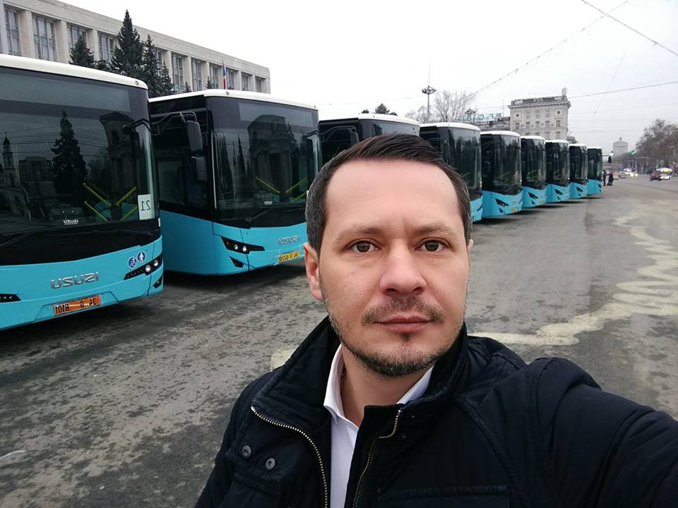 autobuze