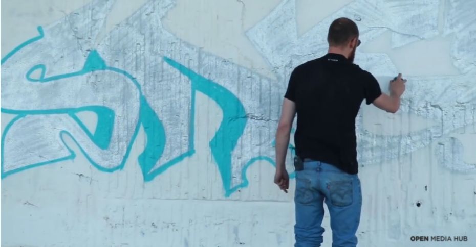 (video) Face artă pe furiș. Istoria unui tânăr din Algeria care se ocupă cu graffiti