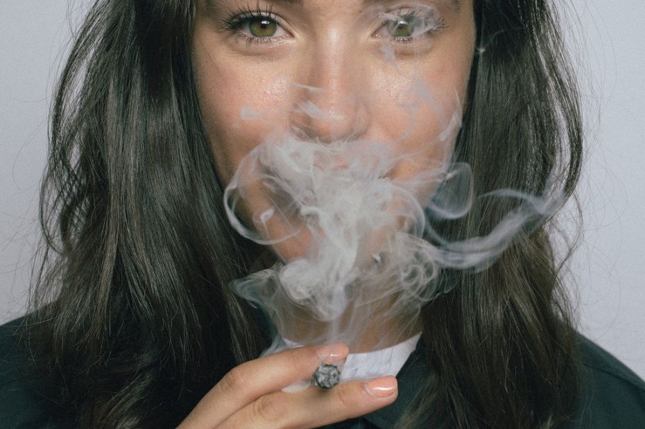 woman-smoking-a-marijuana-cigarette