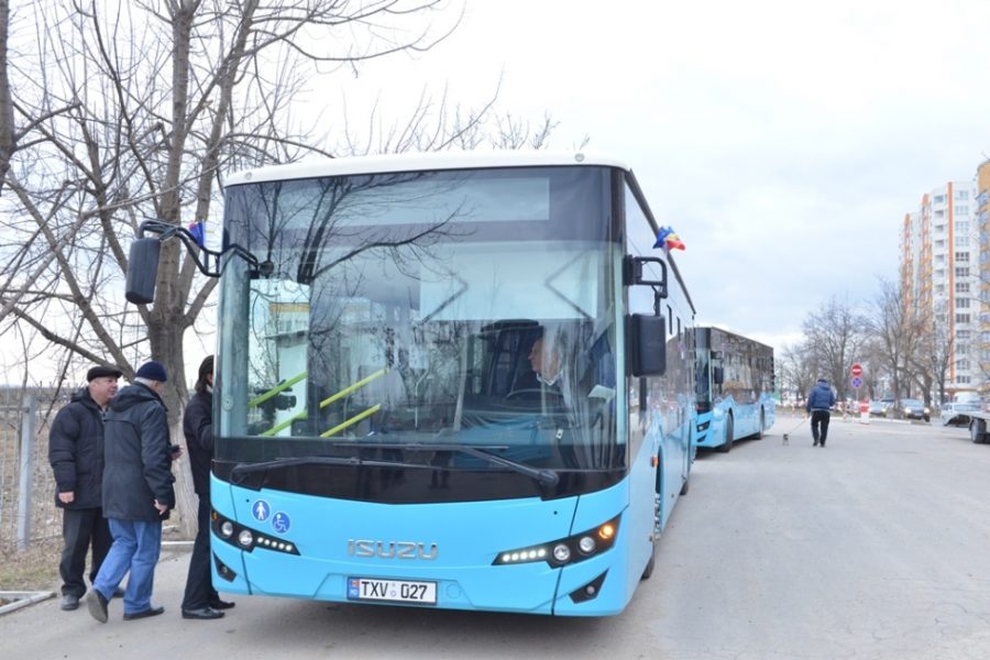 Itinerarul rutelor de autobuz numărul 18 și 44 în raza orașului Sângera și satul Revaca va fi prelungit