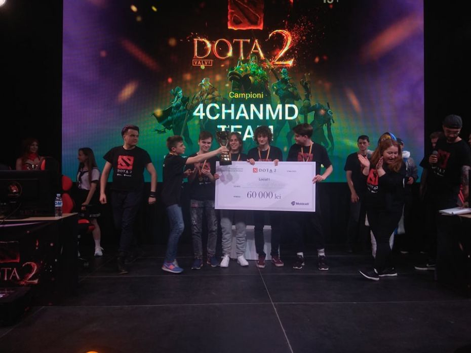 (foto) În Moldova s-a desfășurat primul Campionat eSports Dota 2. Cine sunt câștigătorii