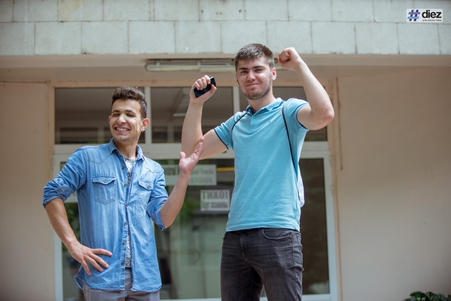 (galerie foto) BAC 2019: Cu emoții și speranțe, elevii au susținut astăzi examenul la disciplina „limba străină”