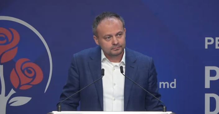 Andrian Candu: „Cerem demisia președintelui Igor Dodon și avem probe că a fost la sediul PD”