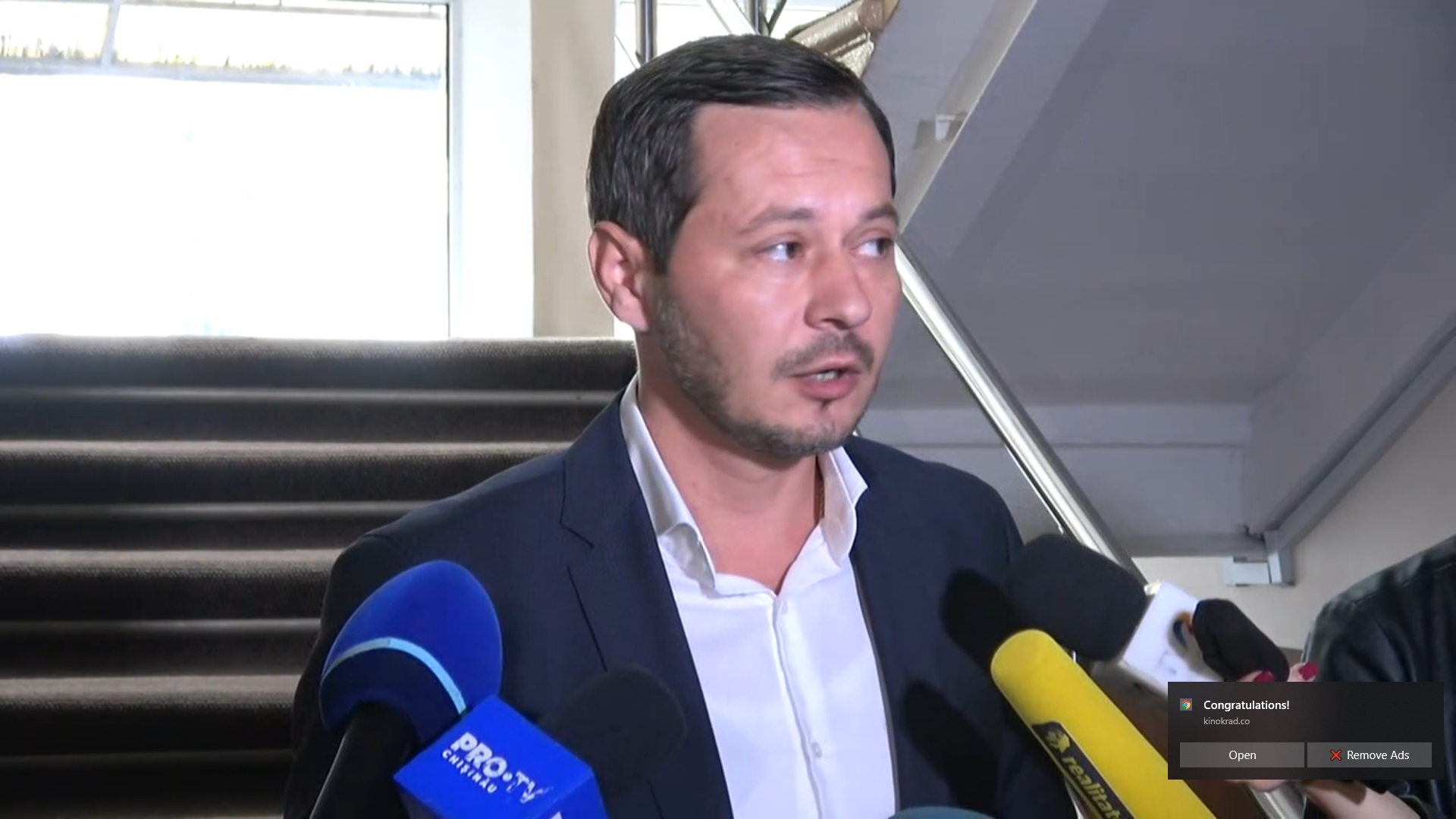 (video) „Noi nu cedăm și vom merge să ne apărăm drepturile.” Ruslan Codreanu a depus o contestație la CEC