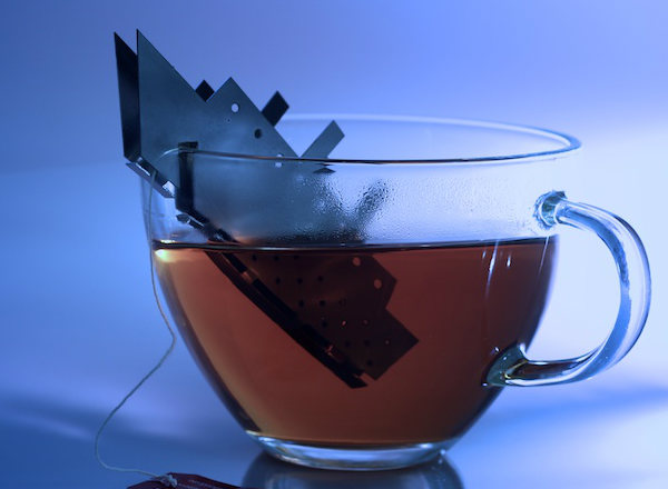 Teatanic_Titanic_Ship_Inspired_Tea_Bag_0