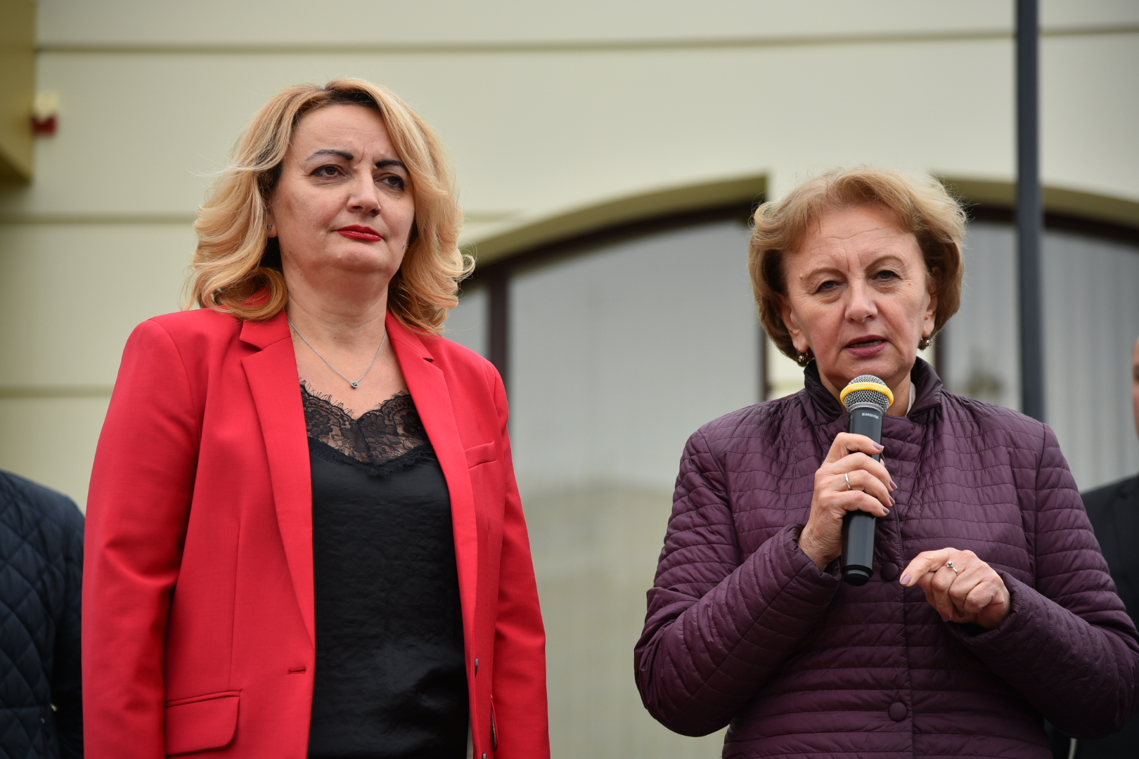 Candidata PSRM la funcția de deputată în circumscripția 33, Svetlana Popa, explică de ce suburbiile sunt „inelul de AUR al capitalei!”