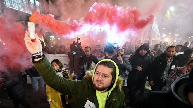 Proteste în Georgia. Peste 20 de mii de oameni au ieșit în stradă