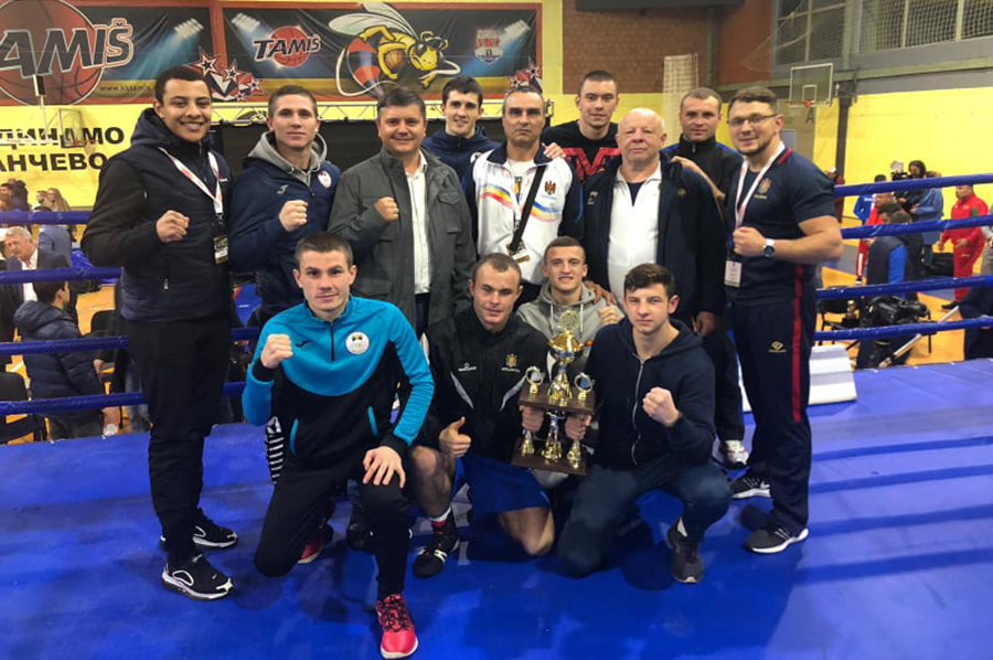 Boxerii moldoveni au câștigat patru medalii la turneul „Golden Glove” din Serbia