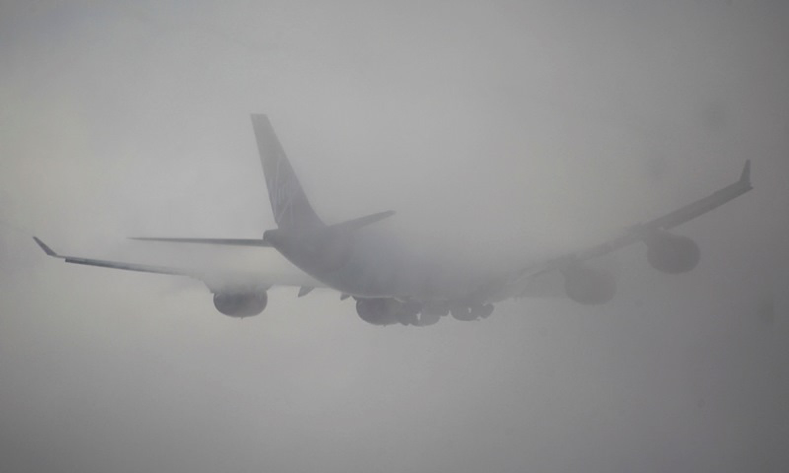 Din cauza ceții, graficul zborurilor de pe Aeroportul Internațional Chișinău a fost modificat