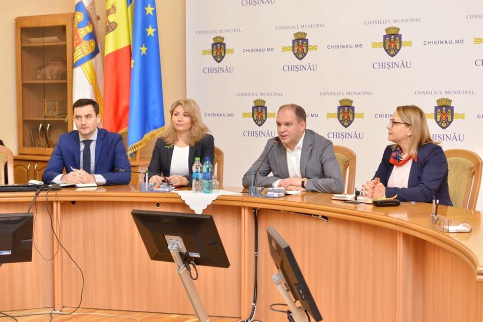 În premieră, va avea loc o ședință comună a consilierilor municipiilor Chișinău și București