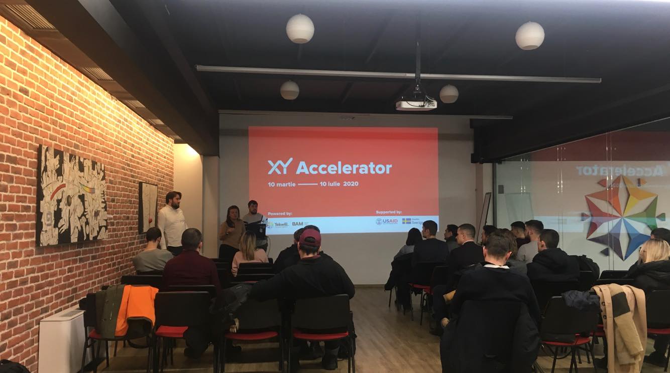 Cunoaște mentorii programului XY Accelerator, inițiativa care va investi 8 000 de dolari în afacerea voastră