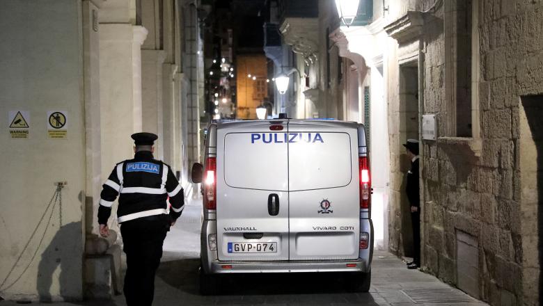 Mai mult de jumătate din agenții Poliției Rutiere din Malta au fost arestați pentru fraudă