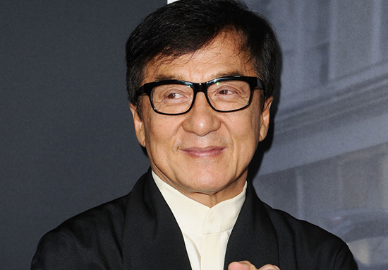 Jackie Chan promite 132 000 de euro persoanei sau instituției care va elabora un vaccin contra coronavirusului