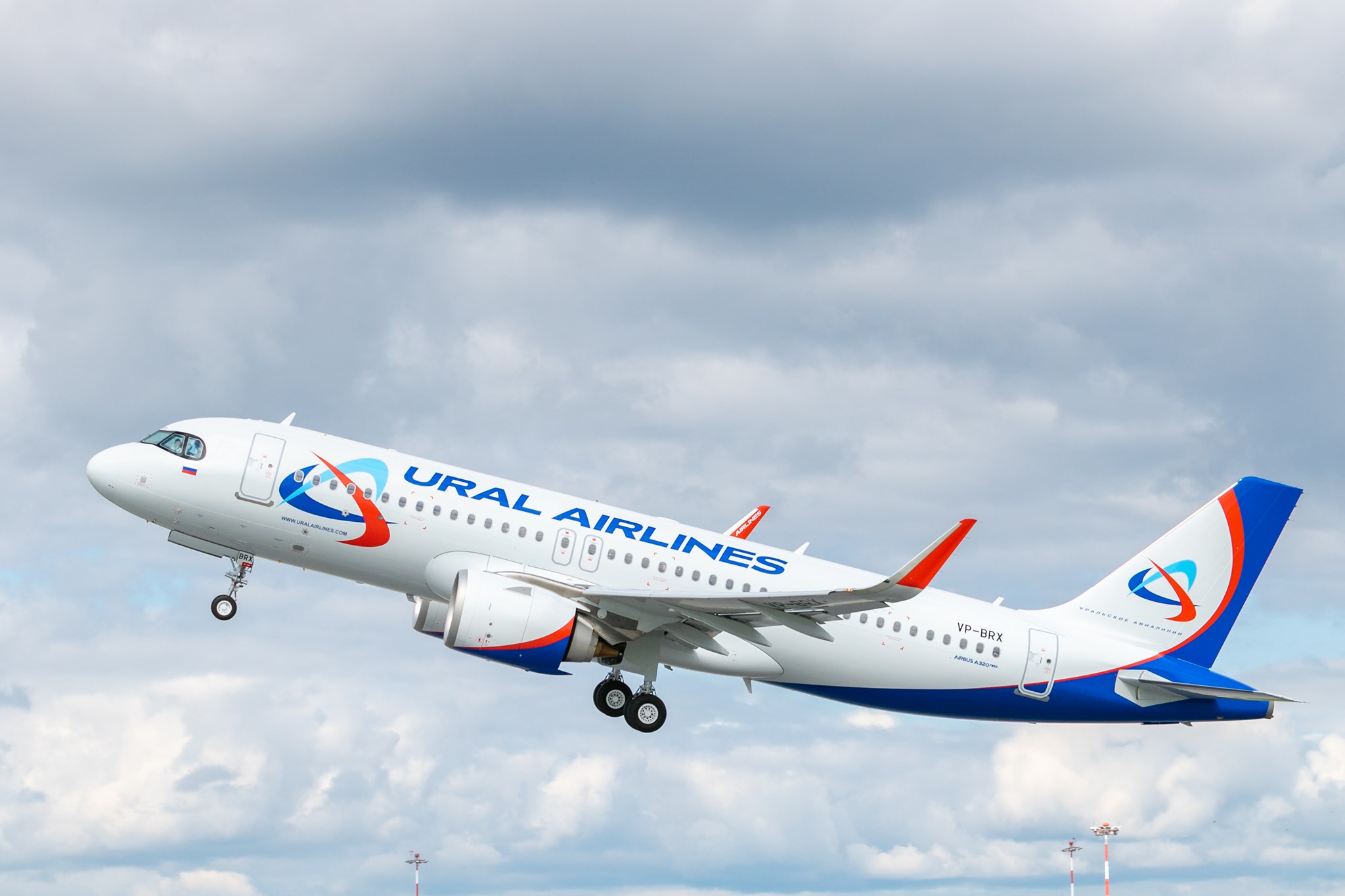(video) O companie aeriană rusească a refuzat să ia la bord cetățeni străini din China. Printre aceștia se aflau și moldoveni
