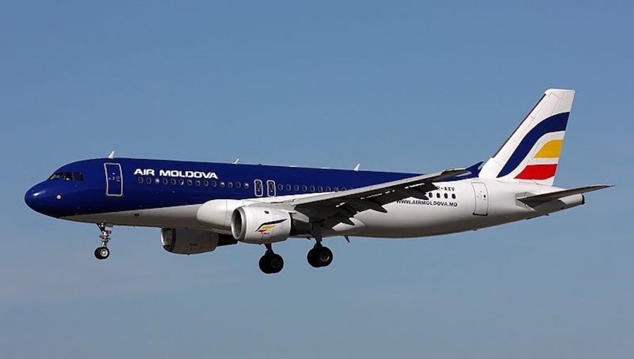 800px-Airbus_A320-211,_Air_Moldova_AN1702706_Cropped