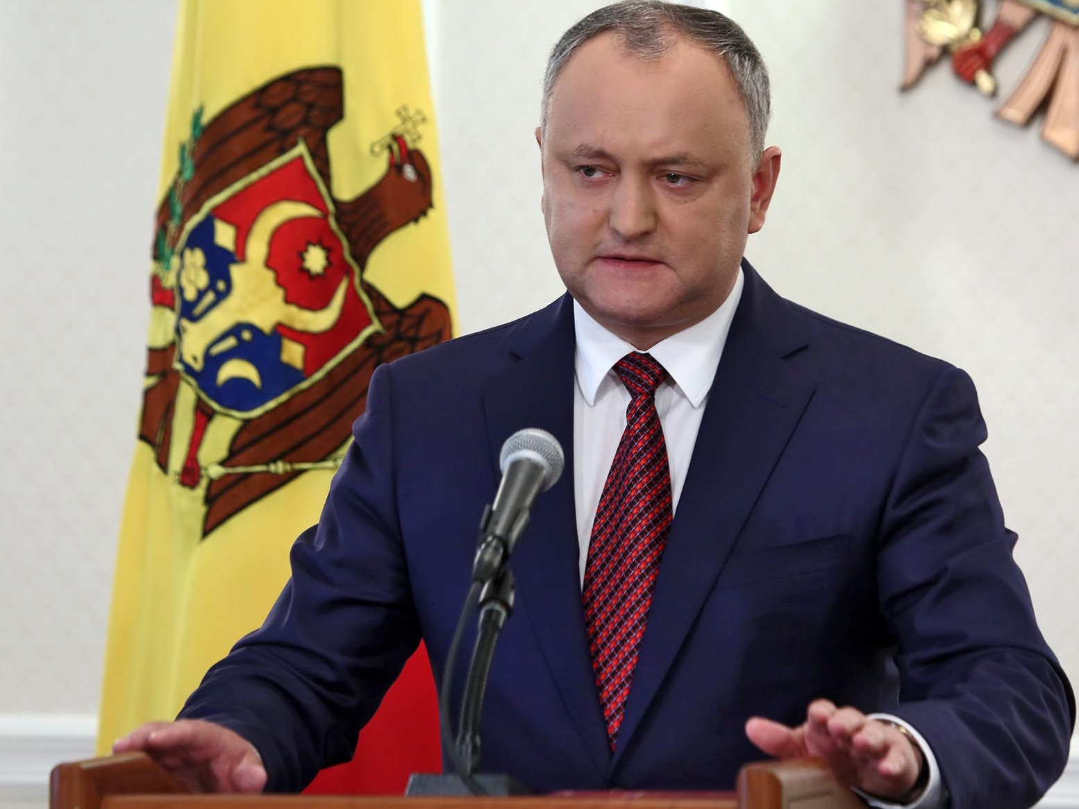 Igor Dodon, despre când ar putea fi scoase unele restricții: „În următoarele două săptămâni este periculos să facem acest lucru”