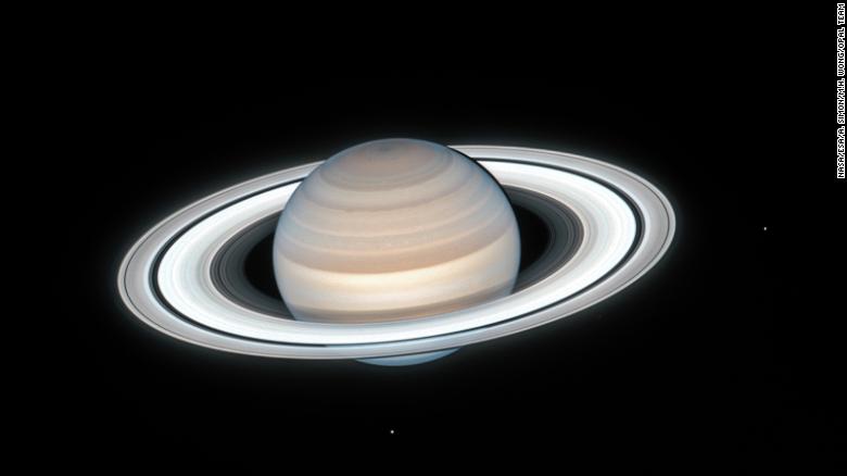 200727144920-hubble-telescope-saturn-exlarge-169