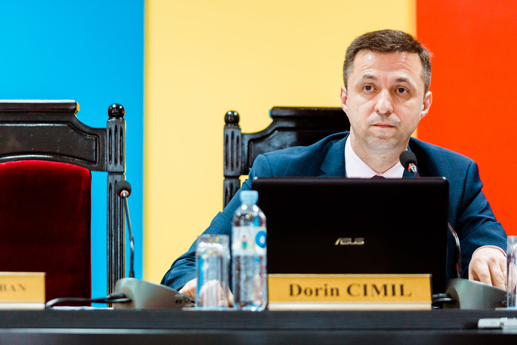 Președintele CEC, Dorin Cimil, refuză să își dea demisia: „Nu am întreprins acțiuni care ar constitui o încălcare a legii”