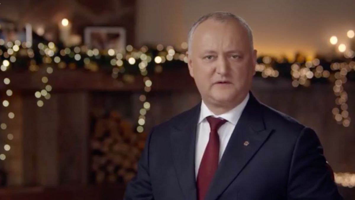 Igor-Dodon-i-a-felicitat-pe-moldoveni-cu-noul-an-2019-va-ramane-in-istorie-ca-anul-in-care-democratia-a-triumfat-iar-oamenii-si-au-primit-tara-inapoi–65335-1577821770