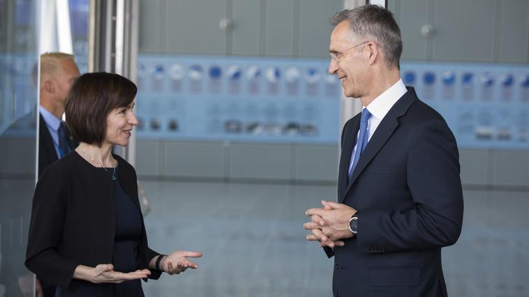 Maia Sandu a avut o conversație telefonică cu Jens Stoltenberg, secretarul general al NATO