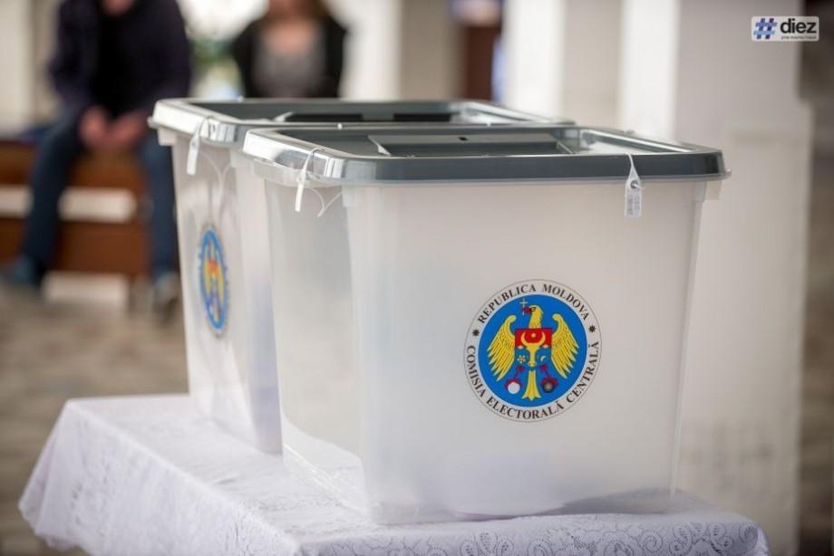 CEC a înregistrat cele șase formațiuni politice pentru alegerile parlamentare anticipate