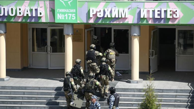 După împușcăturile de la școala din Kazan, autoritățile din regiune întocmesc lista adolescenților predispuși să încalce disciplina