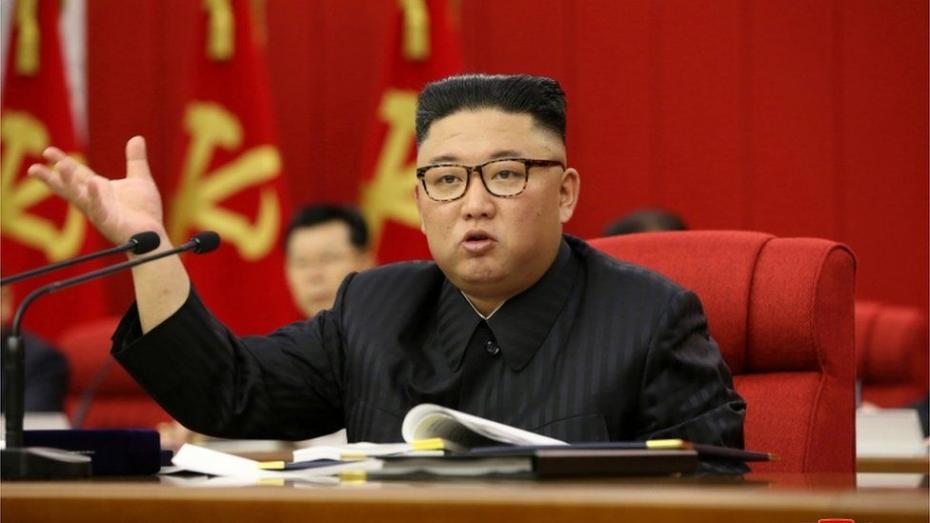 Un kilogram de banane costă 45 de dolari, iar un șampon – 200 de dolari. Kim Jong-un a recunoscut oficial criza alimentară din Coreea de Nord