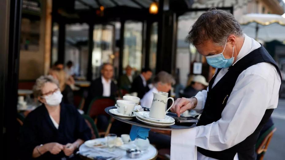 Paris France dceconfinement Cafe de Flore