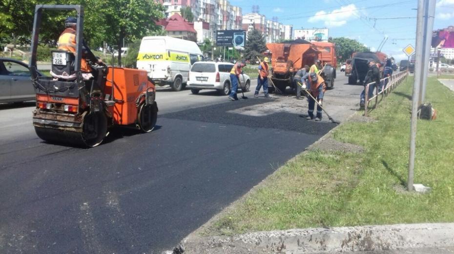 Atenție, șoferi! Au loc lucrări de reparație și întreținere a infrastructurii rutiere în întreaga Capitală