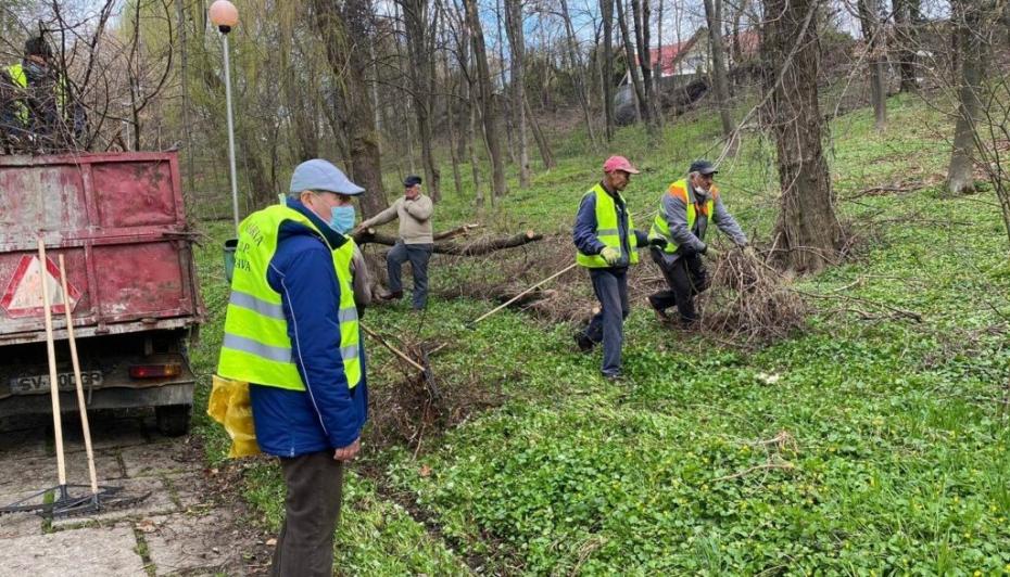 Municipalitatea îndeamnă oamenii să participe pe 25 septembrie la o acțiune de salubrizare a orașului