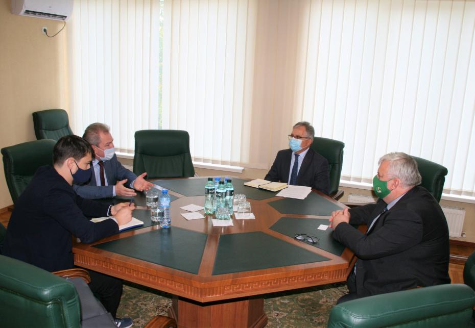 Rectorul USM, Igor Șarov, a avut o întrevedere cu directorul pe țară al Institutului Republican Internațional (IRI) din Moldova