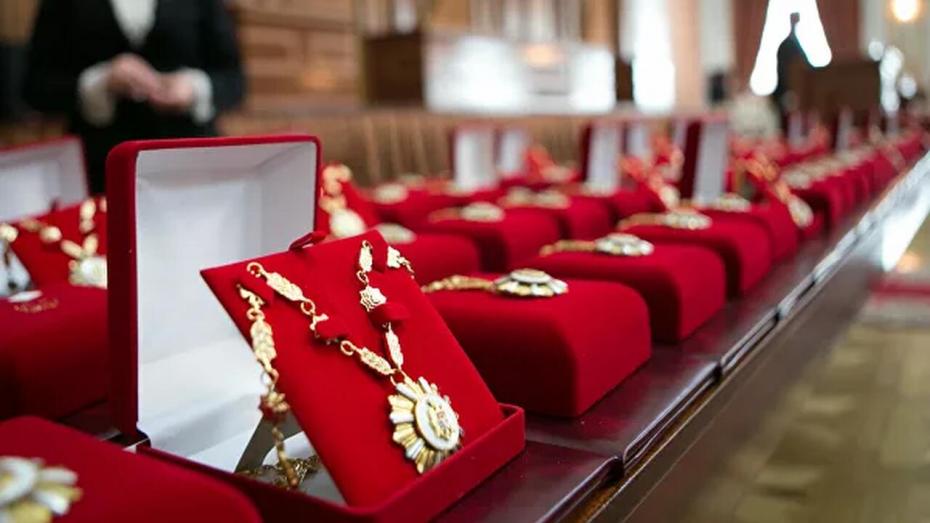 (doc) 30 de personalități din Moldova au fost decorate cu „Ordinul Republicii”. Maia Sandu a semnat decretul