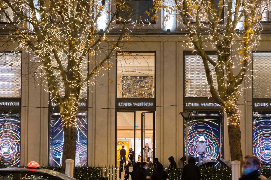 Christmas illumination of the prestigious Avenue Montaigne..