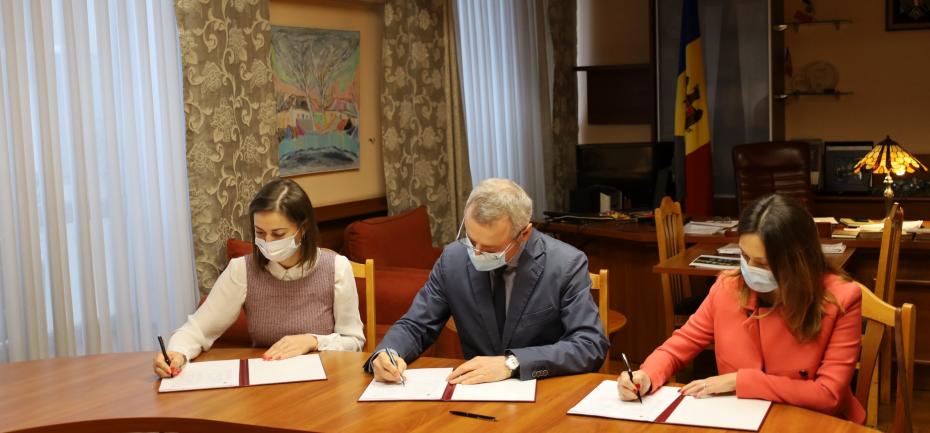 Moldova a semnat un acord de parteneriat cu ANTRIM pentru dezvoltarea și promovarea turistică a țării