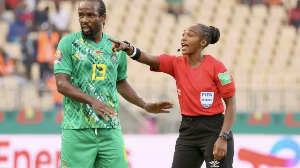 Moment istoric la Cupa Africii pe Națiuni. O femeie a arbitrat în premieră un meci de fotbal în această competiție