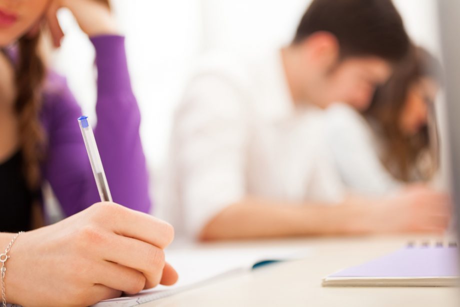 A început testarea candidaților la examenele naționale de absolvire. Cât va dura aceasta și care este scopul - #diez
