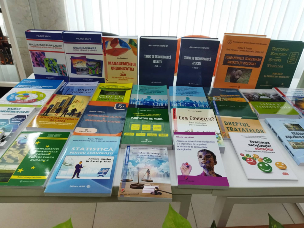 Biblioteca UTM și-a completat colecțiile cu peste 500 de cărți editate în România