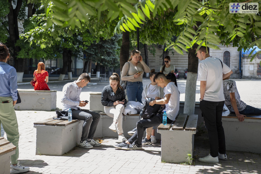 BAC 2022: ce subiecte au avut de rezolvat elevii la chimie, profil umanist